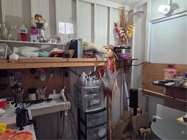 881 Homestead DR, North Fort Myers, FL 33917