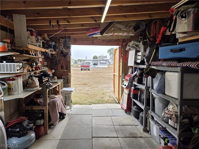 881 Homestead DR, North Fort Myers, FL 33917