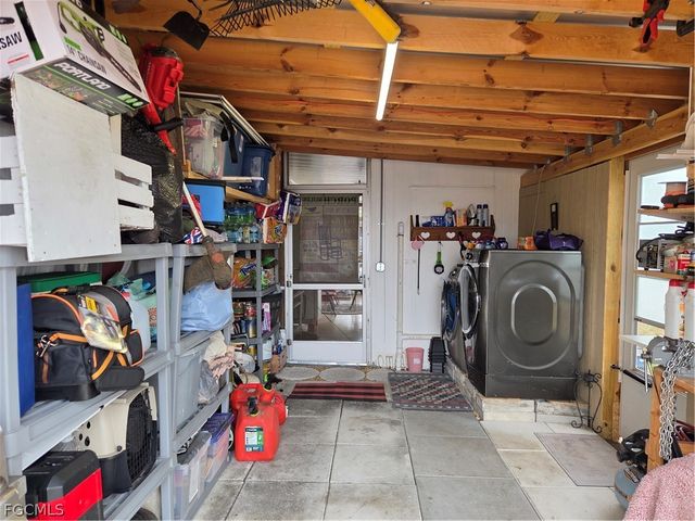 881 Homestead DR, North Fort Myers, FL 33917