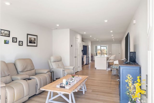 1836 Goldsberry St, Columbia, TN 38401