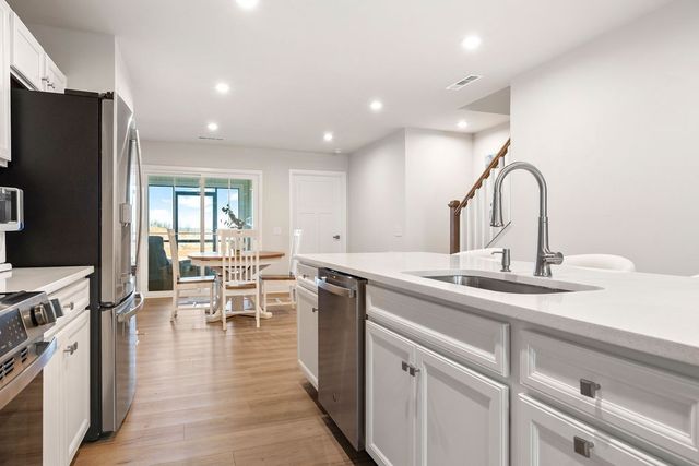 1836 Goldsberry St, Columbia, TN 38401