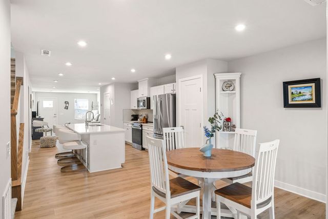 1836 Goldsberry St, Columbia, TN 38401