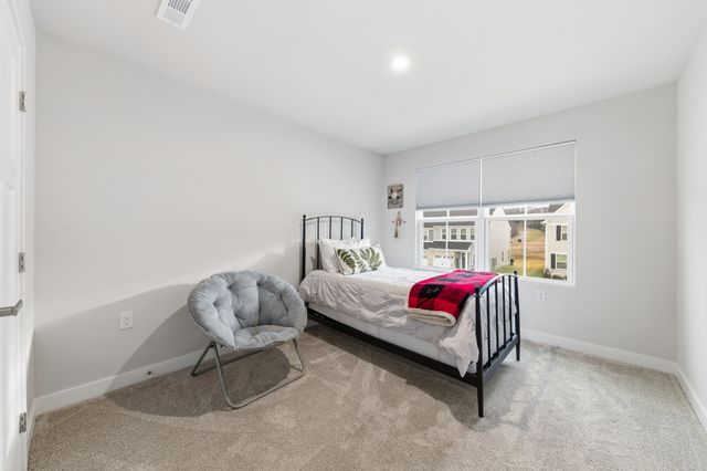 1836 Goldsberry St, Columbia, TN 38401