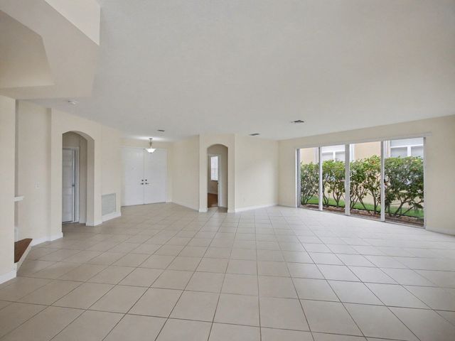 11179 SW Wyndham Way, Port St. Lucie, Port St Lucie, FL 34987