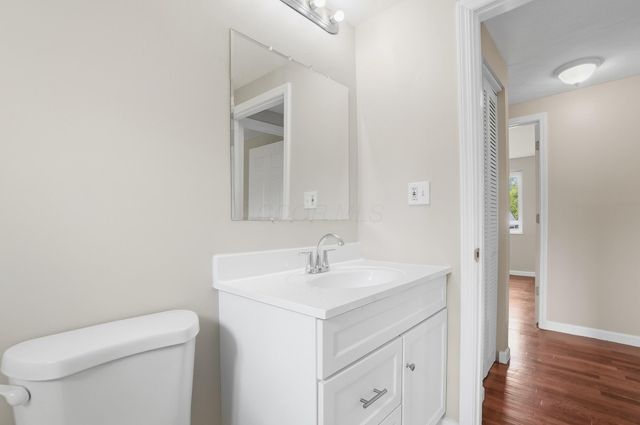 2264 Majestic Drive W, Columbus, OH 43232