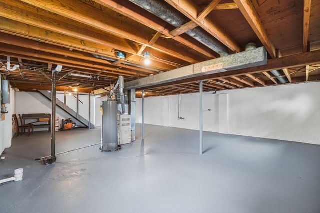 2264 Majestic Drive W, Columbus, OH 43232