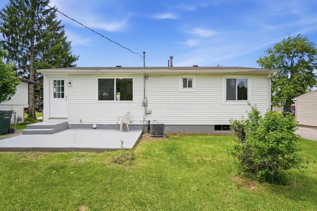 2264 Majestic Drive W, Columbus, OH 43232