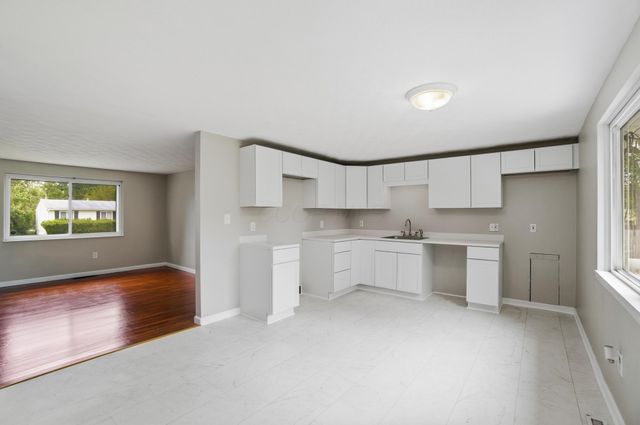 2264 Majestic Drive W, Columbus, OH 43232