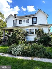 3804 TAYLOR AVE, Drexel Hill, PA 19026