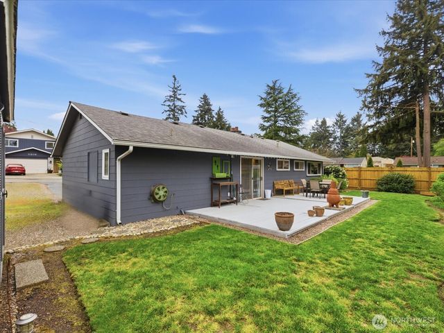 5907 227th Street SW, Mountlake Terrace, WA 98043