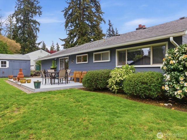 5907 227th Street SW, Mountlake Terrace, WA 98043
