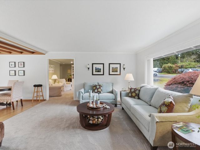 5907 227th Street SW, Mountlake Terrace, WA 98043