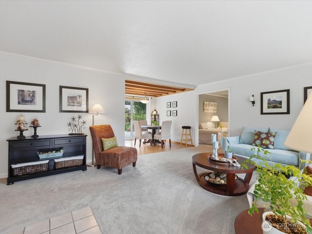 5907 227th Street SW, Mountlake Terrace, WA 98043