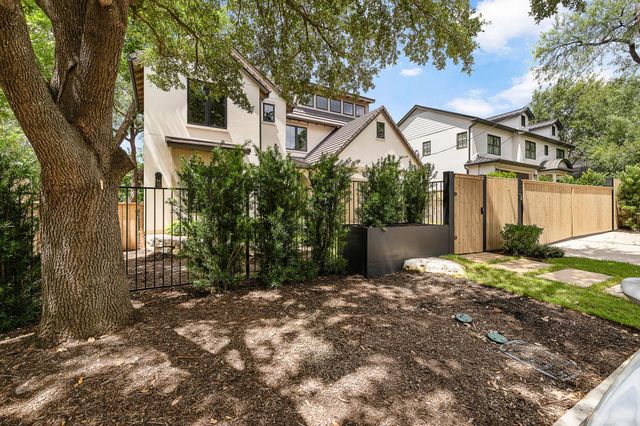 2705 Warren ST, Austin, TX 78703
