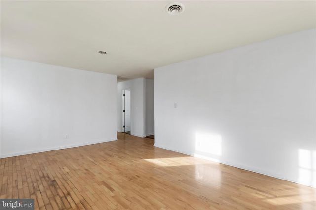 186 TALBOTT AVE, Martinsburg, WV 25405