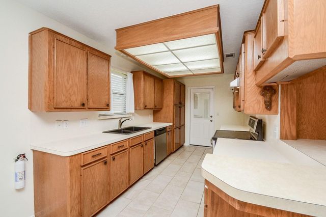 16610 Convoy Court, Crosby, TX 77532