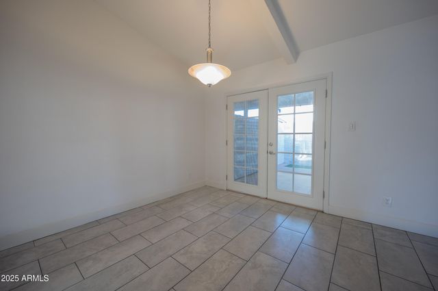 3072 E CANNON Drive, Phoenix, AZ 85028