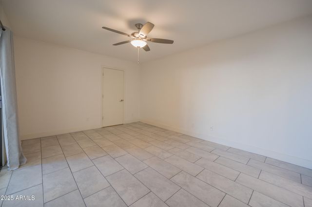 3072 E CANNON Drive, Phoenix, AZ 85028