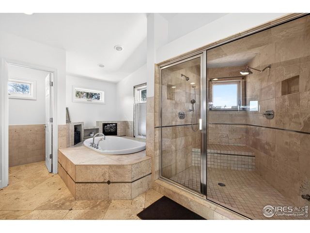 303 Sky Lark Way, Boulder, CO 80303