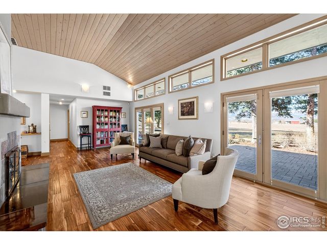 303 Sky Lark Way, Boulder, CO 80303