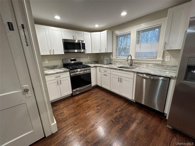 71 Davis, Poughkeepsie, NY 12603