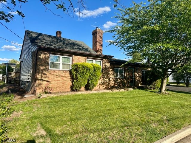 11 Demarest Pl, Piscataway Twp., NJ 08854