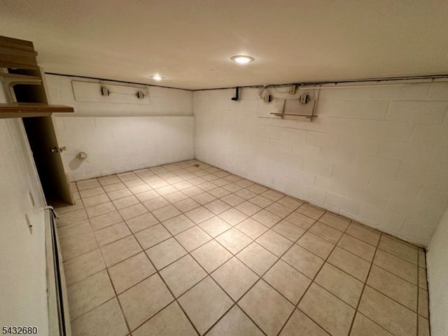 11 Demarest Pl, Piscataway Twp., NJ 08854