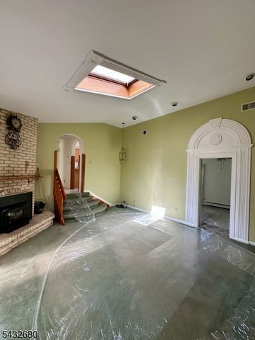 11 Demarest Pl, Piscataway Twp., NJ 08854