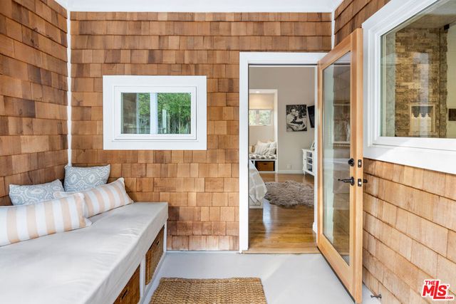 5407 Marburn Avenue, Los Angeles, CA 90043