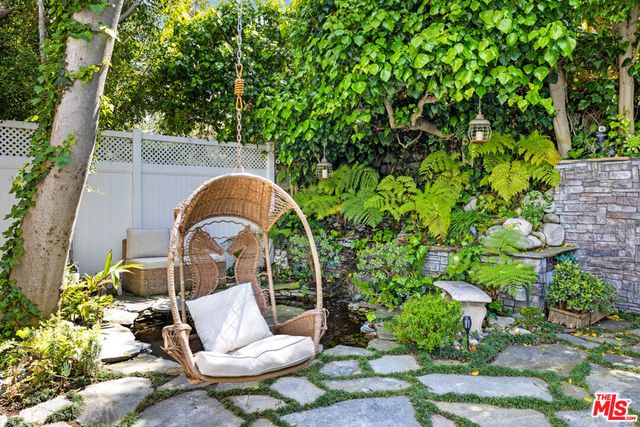 5407 Marburn Avenue, Los Angeles, CA 90043