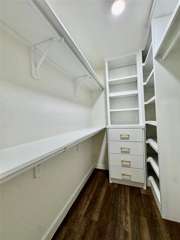 10810 Eddyrock Street, Houston, TX 77089