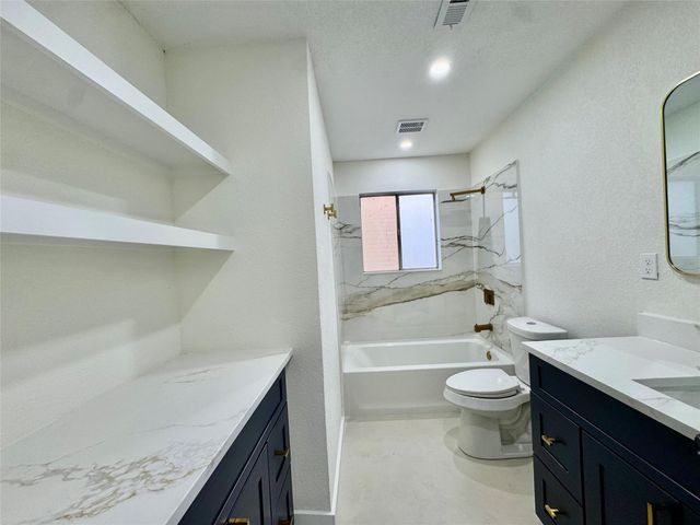 10810 Eddyrock Street, Houston, TX 77089