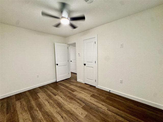 10810 Eddyrock Street, Houston, TX 77089