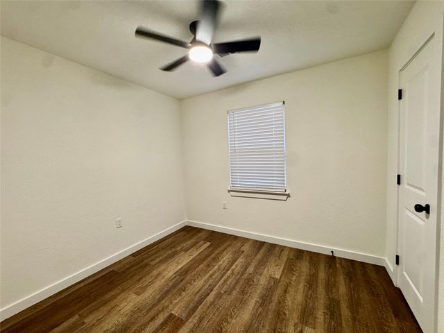 10810 Eddyrock Street, Houston, TX 77089