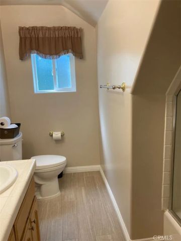 1050 Carousel, Lake Arrowhead, CA 92352