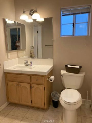 1050 Carousel, Lake Arrowhead, CA 92352