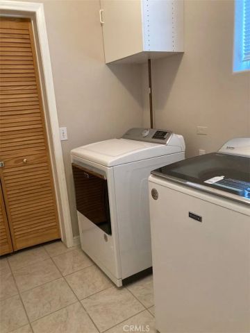 1050 Carousel, Lake Arrowhead, CA 92352