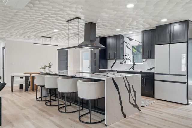 3931 W RIVERSIDE DRIVE, Fort Myers, FL 33901