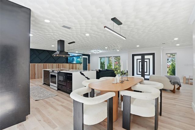 3931 W RIVERSIDE DRIVE, Fort Myers, FL 33901