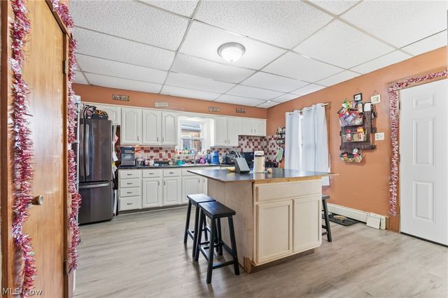 1221 North Avenue NE, Massillon, OH 44646