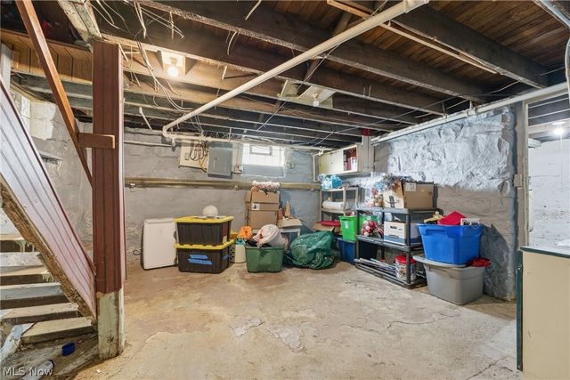 1221 North Avenue NE, Massillon, OH 44646