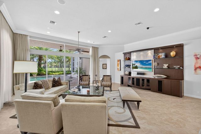 283 Porto Vecchio Way, Palm Beach Gardens, FL 33418