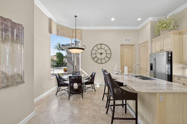 283 Porto Vecchio Way, Palm Beach Gardens, FL 33418