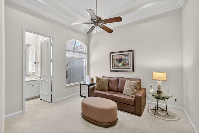 283 Porto Vecchio Way, Palm Beach Gardens, FL 33418