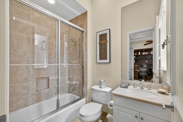 283 Porto Vecchio Way, Palm Beach Gardens, FL 33418