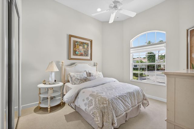 283 Porto Vecchio Way, Palm Beach Gardens, FL 33418