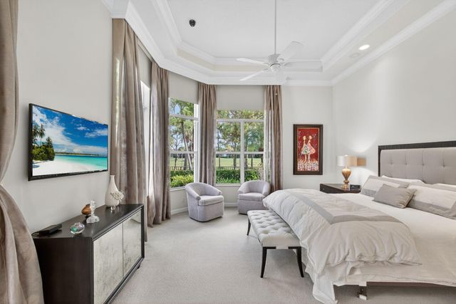 283 Porto Vecchio Way, Palm Beach Gardens, FL 33418