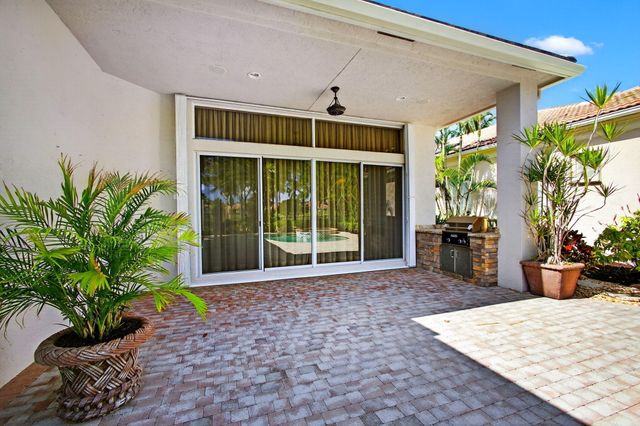 283 Porto Vecchio Way, Palm Beach Gardens, FL 33418