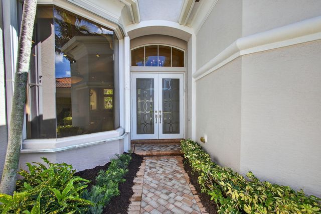 283 Porto Vecchio Way, Palm Beach Gardens, FL 33418