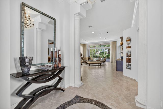 283 Porto Vecchio Way, Palm Beach Gardens, FL 33418